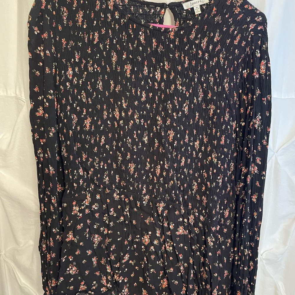 JODIFL Black Floral Smocked Dress